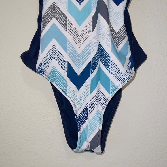 Cupshe Blue White Zig Zag Design One Piece Bathing Suit women's size medium - Picture 3 of 5